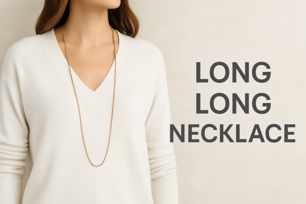 12 Reasons Everyone’s Talking About the Long Long Necklace